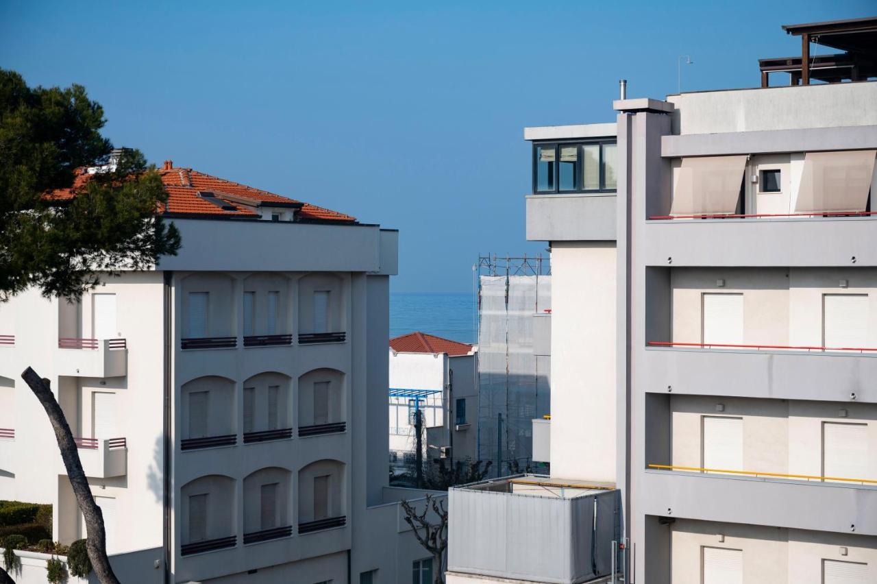 Hotel Selene Riccione Eksteriør bilde