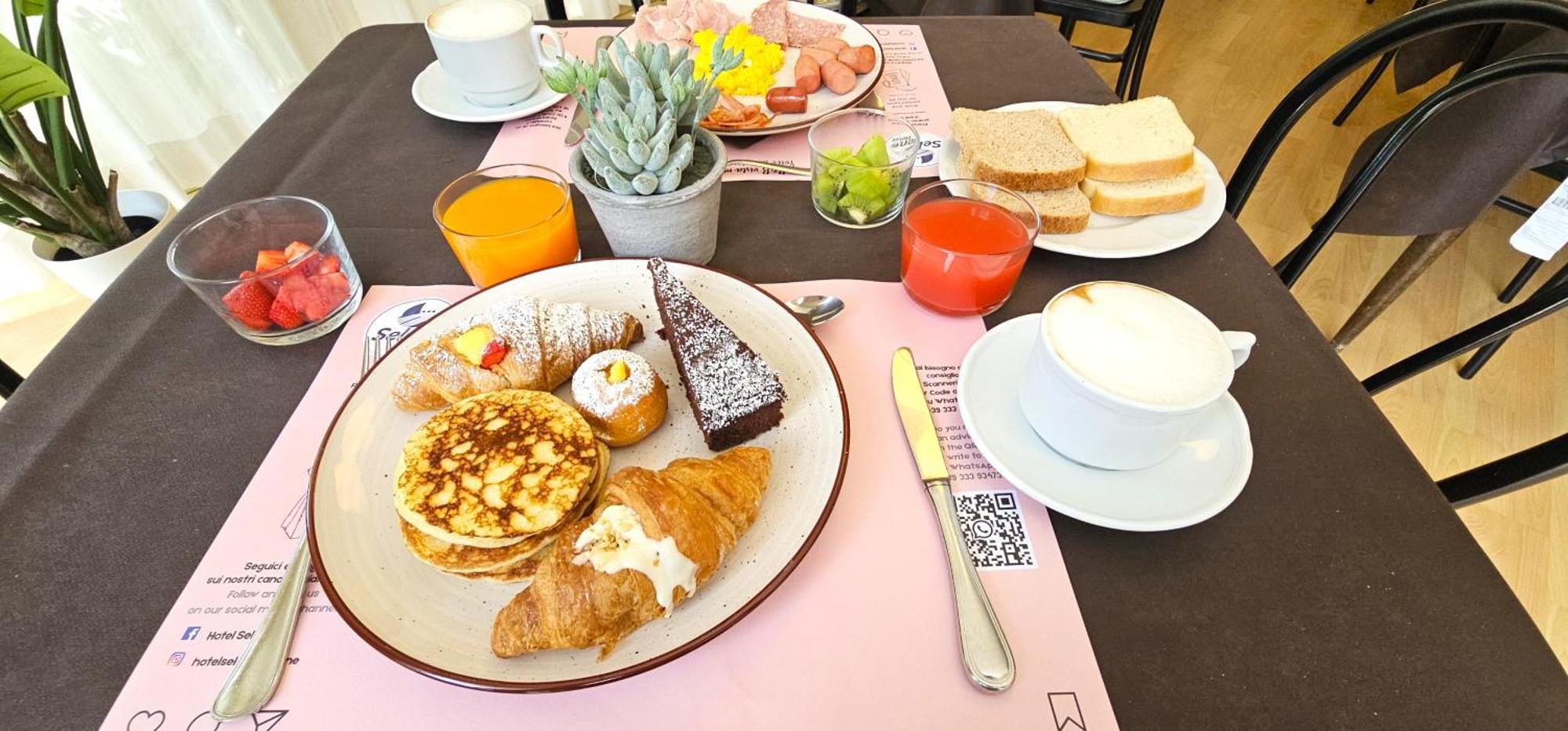 Hotel Selene Riccione Eksteriør bilde