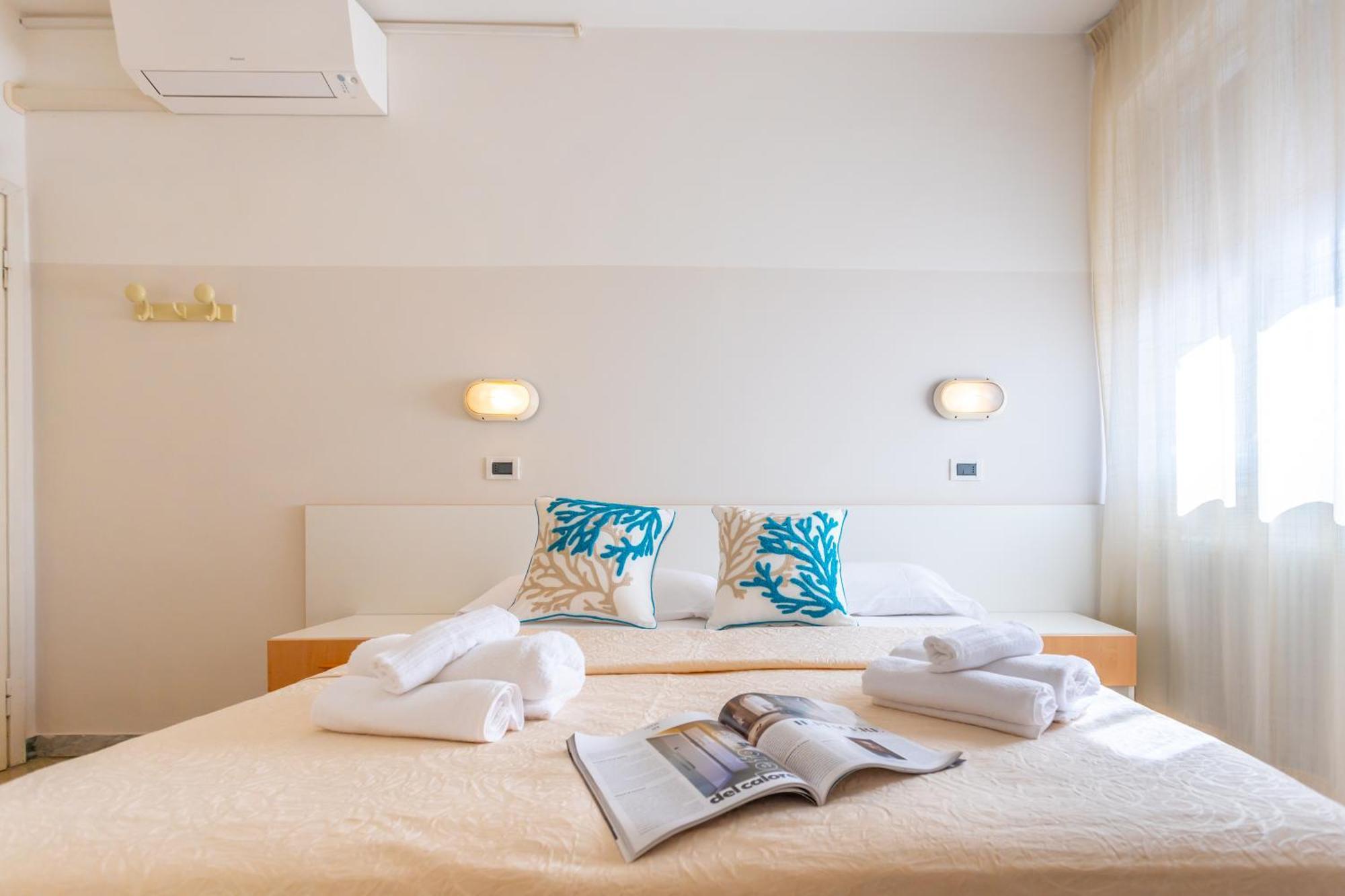 Hotel Selene Riccione Eksteriør bilde