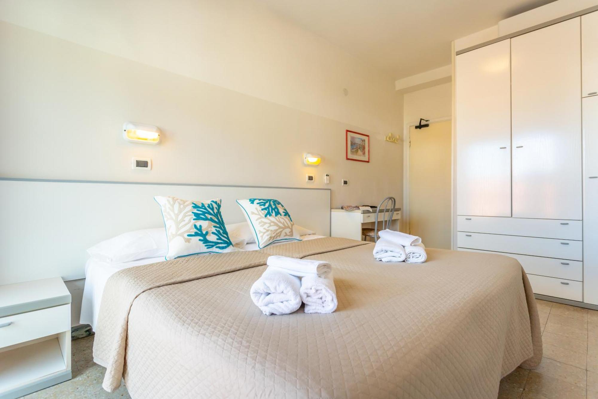 Hotel Selene Riccione Eksteriør bilde