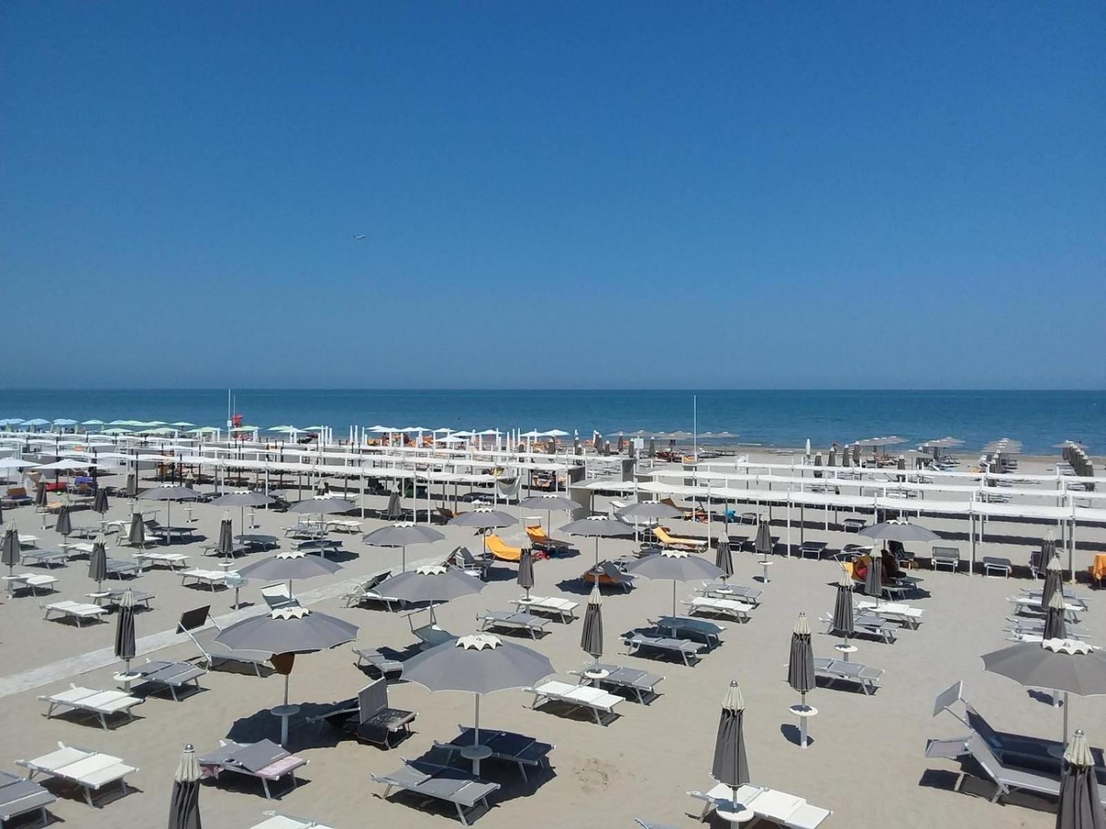 Hotel Selene Riccione Eksteriør bilde